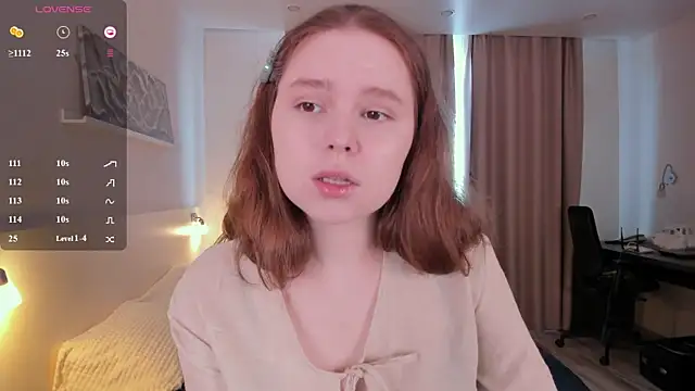 Snapshot of Teasemelisa chatting on 06/19/26, 06:18 Teasemelisa online show from 06/19/26, 06:18