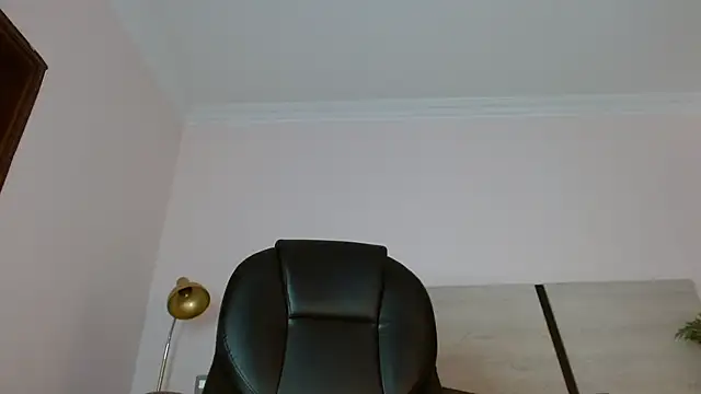 Snapshot of amara_sanchez chatting on 07/23/26, 12:58 amara sanchez online show from 07/23/26, 12:58