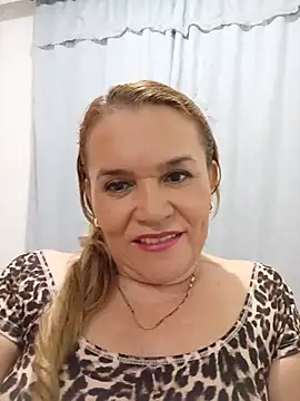 Snapshot of Sara_hilton02 chatting on 06/29/26, 11:49 Sara hilton02 online show from 06/29/26, 11:49