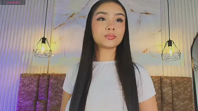 KENNIA SWEETIEE online show from 06/30/26, 10:16
