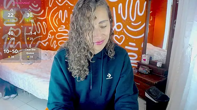 Snapshot of afrodita_marin chatting on 07/11/26, 11:24 afrodita marin online show from 07/11/26, 11:24