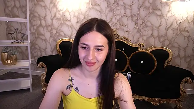 AlesiaDessmond online show from 07/18/26, 07:06