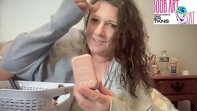 maddiliz online show from 02/15/25, 05:30