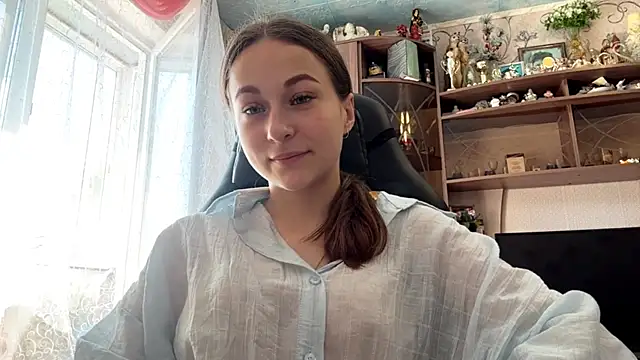 TaIliedGuest online show from 06/05/26, 06:42