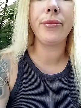 evil kitty online show from 06/19/26, 06:40