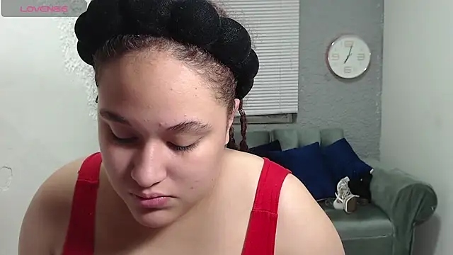 Snapshot of leilasosexy chatting on 07/11/26, 01:25 leilasosexy online show from 07/11/26, 01:25