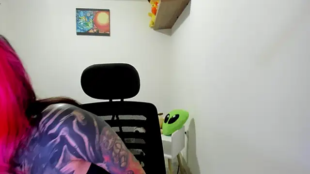 Nickidoll66  online show from 06/21/26, 11:35