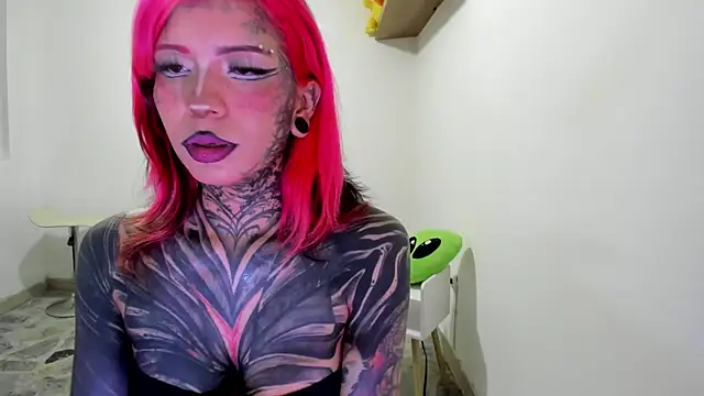 Nickidoll66  online show from 06/22/26, 11:35
