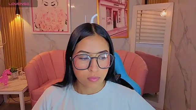 lia x a online show from 06/06/26, 12:54