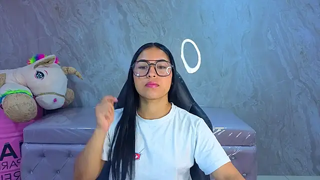 lia x a online show from 06/08/26, 01:00