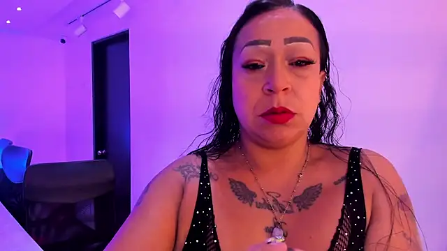 OrianaParra  online show from 06/09/26, 03:51
