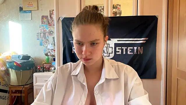 Snapshot of Codi_Rostersy chatting on 07/03/26, 03:13 Codi Rostersy online show from 07/03/26, 03:13