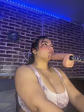 emma bdsm  online show from 06/04/26, 05:02