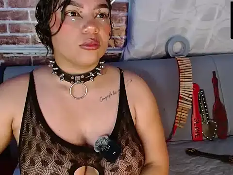 emma bdsm  online show from 06/07/26, 10:24