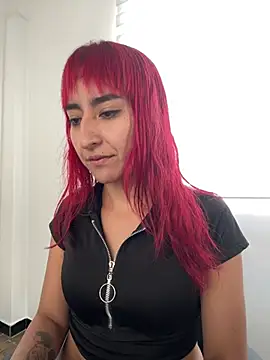 Juliethademon online show from 06/09/26, 01:01