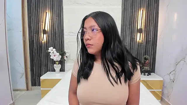 Chloe dreams4u online show from 07/08/26, 11:37