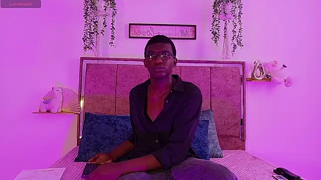 xavier cole online show from 06/05/26, 07:52