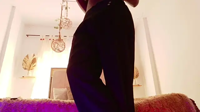 xavier cole online show from 06/22/26, 07:33