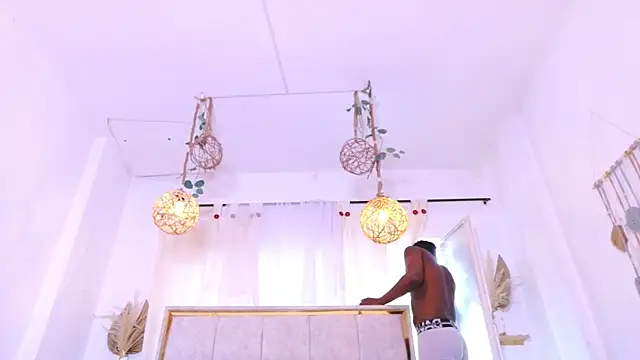 xavier cole online show from 07/19/26, 07:39