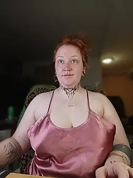 Snapshot of CURVYSAKURA chatting on 06/22/26, 10:18 CURVYSAKURA online show from 06/22/26, 10:18