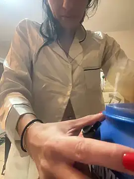 Snapshot of smoothkissx chatting on 01/23/25, 10:22 smoothkissx online show from 01/23/25, 10:22