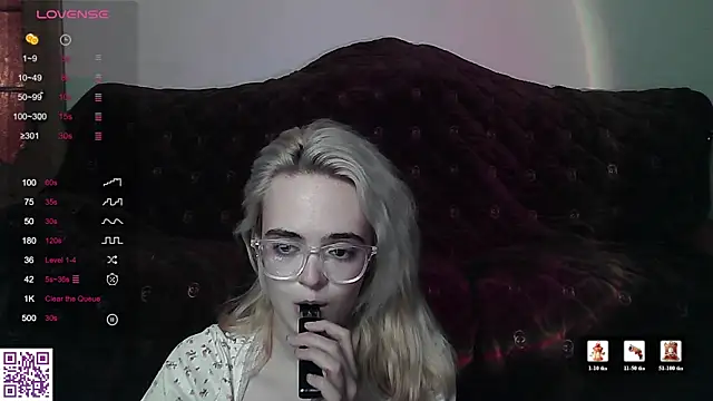 Oxcy Secret online show from 07/04/26, 08:59
