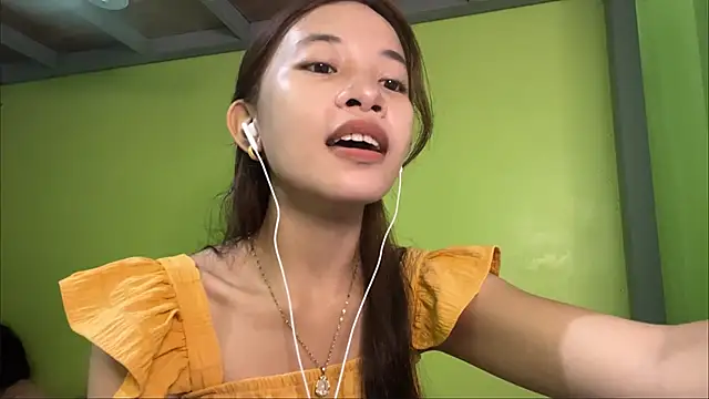 CharisseQuall online show from 06/10/26, 02:45