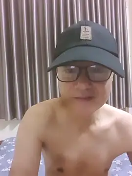 Snapshot of boy_zin007 chatting on 06/07/26, 12:42 boy zin007 online show from 06/07/26, 12:42