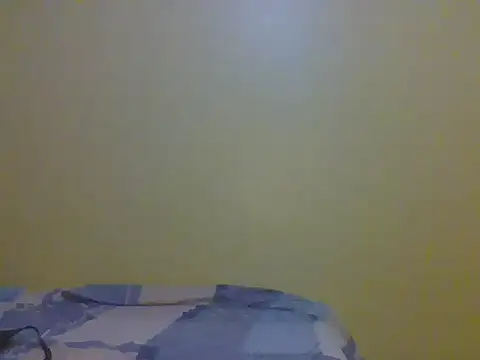 Snapshot of Sexie_bobbies chatting on 06/11/26, 06:50 Sexie bobbies online show from 06/11/26, 06:50