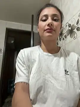 sexxycouple43 online show from 07/05/26, 07:43