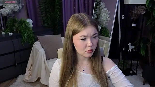 Snapshot of Lina_deels chatting on 06/21/26, 06:54 Lina deels online show from 06/21/26, 06:54
