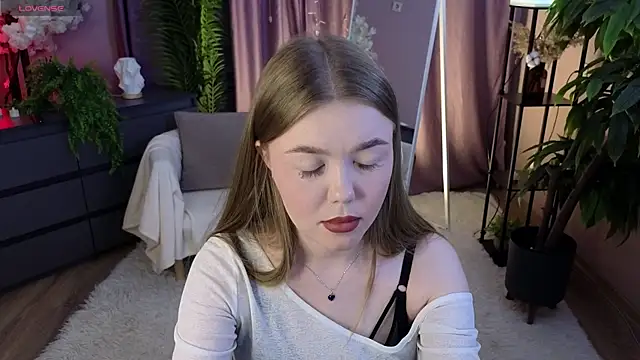 Snapshot of Lina_deels chatting on 06/26/26, 07:07 Lina deels online show from 06/26/26, 07:07