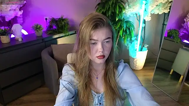 Snapshot of Lina_deels chatting on 07/12/26, 06:54 Lina deels online show from 07/12/26, 06:54