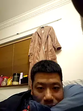 Snapshot of hongzison chatting on 07/06/26, 12:51 hongzison online show from 07/06/26, 12:51