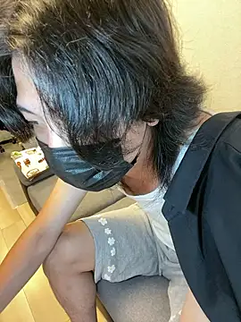 Snapshot of Natsu_x_ chatting on 06/18/26, 08:47 Natsu x online show from 06/18/26, 08:47