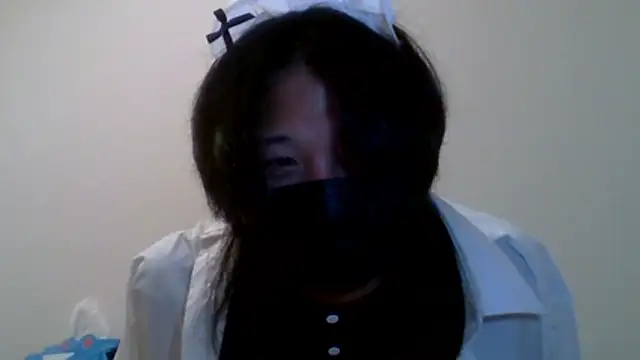 Snapshot of Natsu_x_ chatting on 06/20/26, 02:20 Natsu x online show from 06/20/26, 02:20