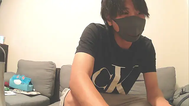 Snapshot of Natsu_x_ chatting on 07/18/26, 03:16 Natsu x online show from 07/18/26, 03:16