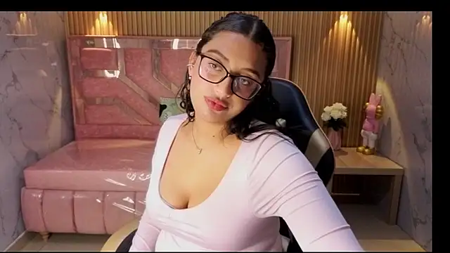 Snapshot of Marya_stevens_s chatting on 06/04/26, 08:04 Marya stevens s online show from 06/04/26, 08:04