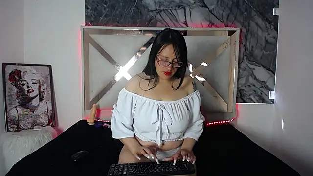 Snapshot of antonellagoldcs chatting on 06/17/26, 03:02 antonellagoldcs online show from 06/17/26, 03:02
