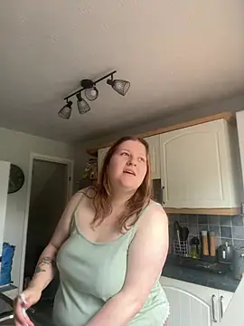 Curvy Vanilla online show from 06/06/26, 03:39