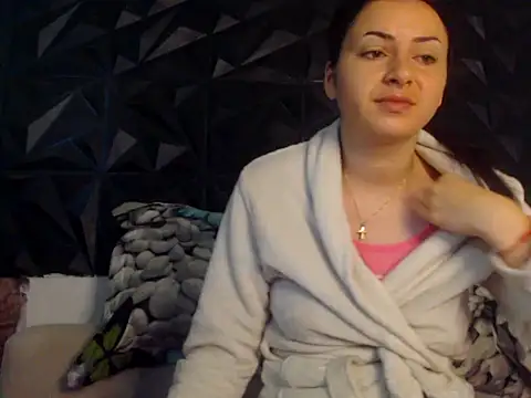NaughtyRose1 online show from 06/08/26, 03:51