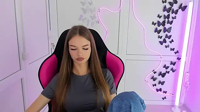 KaterineSunny online show from 07/22/26, 12:30