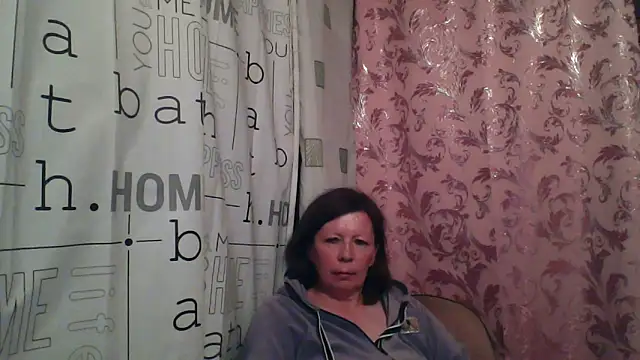 Snapshot of Schastlivaya43 chatting on 06/08/26, 07:58 Schastlivaya43 online show from 06/08/26, 07:58