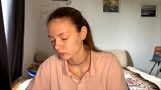 ShonaPitcherello online show from 06/09/26, 01:01