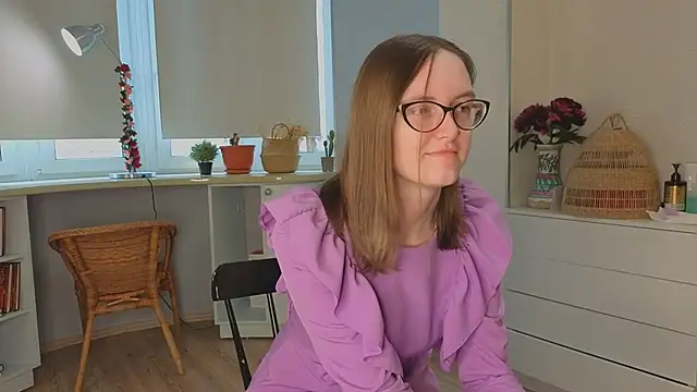 EstelaWeninger online show from 06/10/26, 04:23