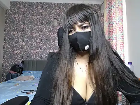 Snapshot of Goddess_Ruhii chatting on 06/11/26, 12:32 Goddess Ruhii online show from 06/11/26, 12:32