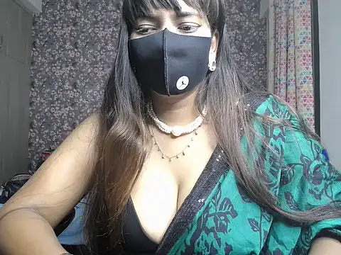 Snapshot of Goddess_Ruhii chatting on 06/11/26, 04:38 Goddess Ruhii online show from 06/11/26, 04:38