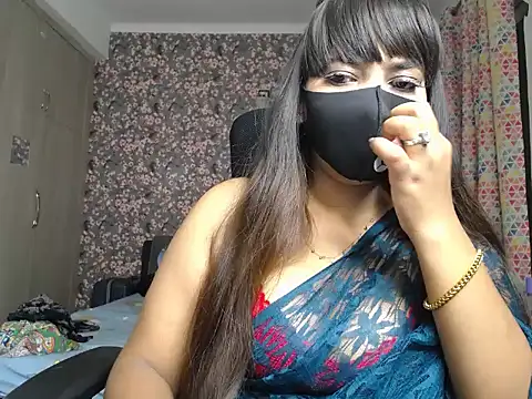 Snapshot of Goddess_Ruhii chatting on 06/15/26, 04:53 Goddess Ruhii online show from 06/15/26, 04:53