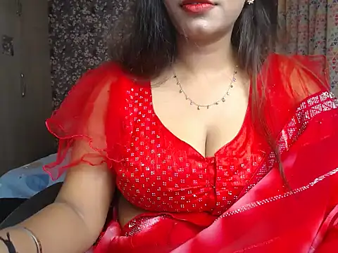 Snapshot of Goddess_Ruhii chatting on 06/23/26, 05:44 Goddess Ruhii online show from 06/23/26, 05:44