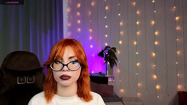 Velvet  Kiss online show from 07/21/26, 01:35